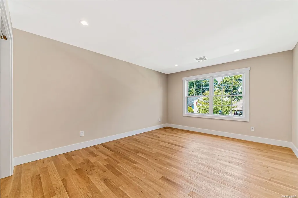 3748 Marilyn Drive Seaford NY 11783