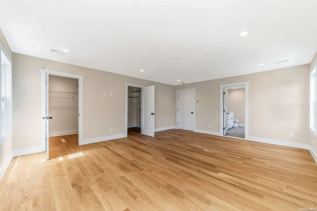 3748 Marilyn Drive Seaford NY 11783