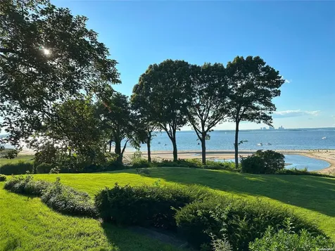 120 West Creek Farms Road Sands Point NY 11050