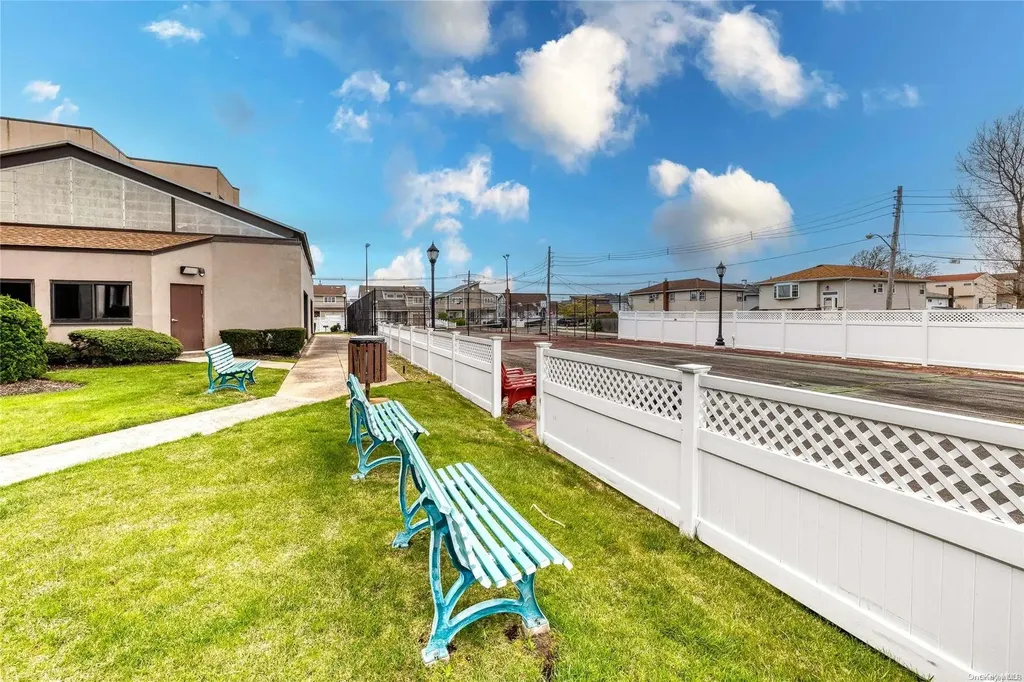 725 Miller Avenue Freeport NY 11520