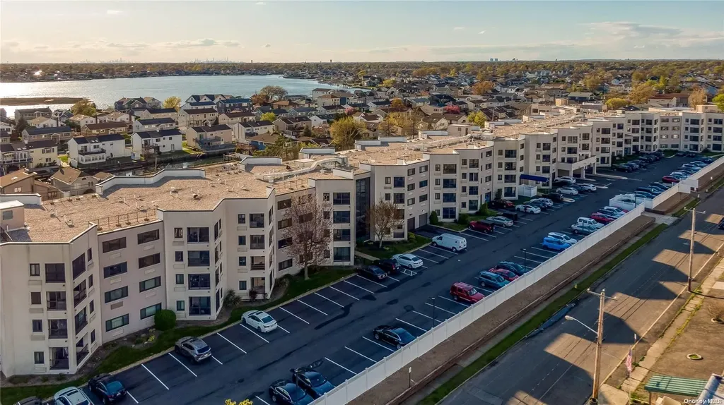 725 Miller Avenue Freeport NY 11520