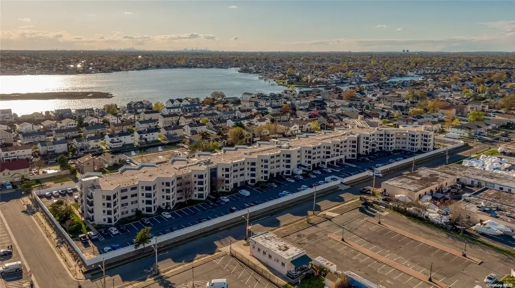 725 Miller Avenue Freeport NY 11520