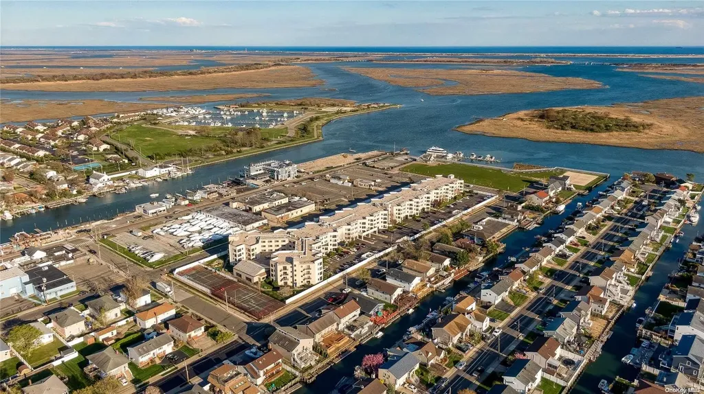 725 Miller Avenue Freeport NY 11520