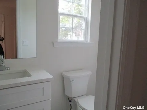 427 Macdonald Avenue Bellport NY 11713