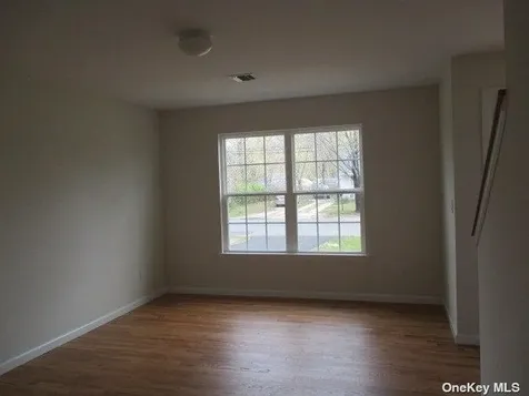 427 Macdonald Avenue Bellport NY 11713