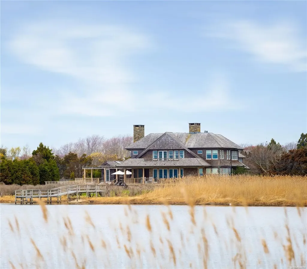 155 Seascape Lane Sagaponack NY 11962