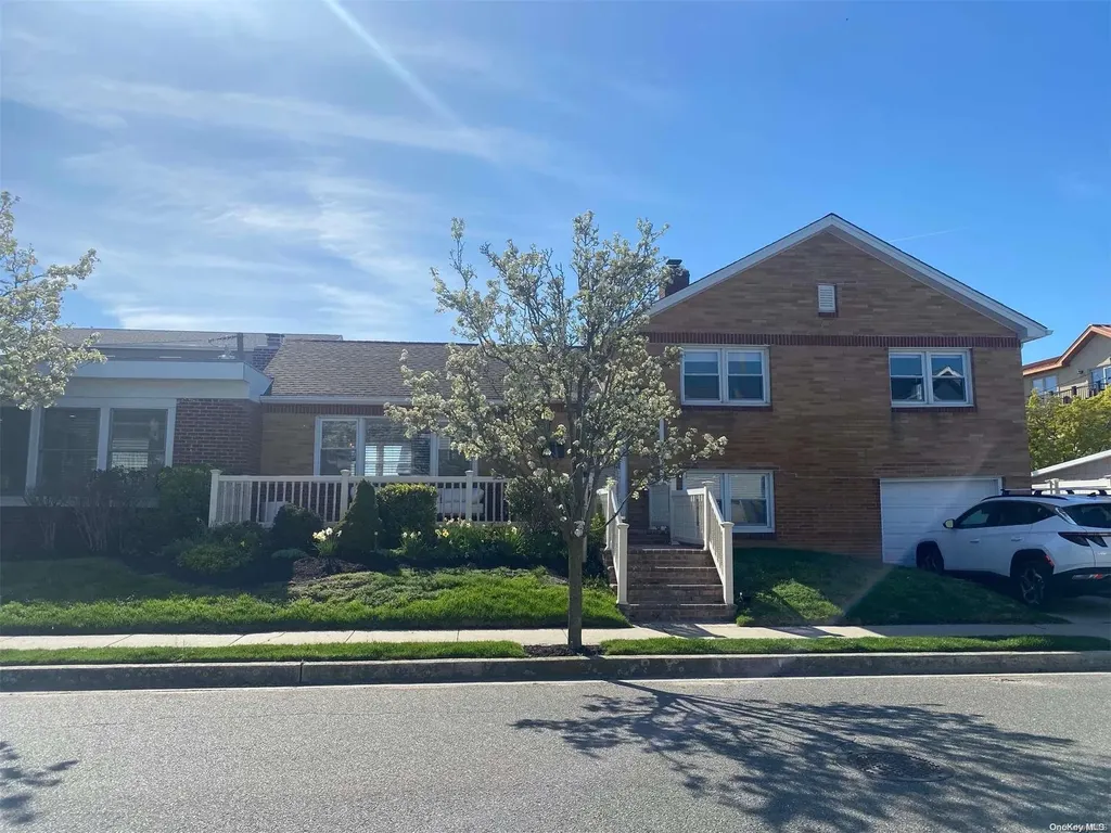 71 Harmon Street Long Beach NY 11561