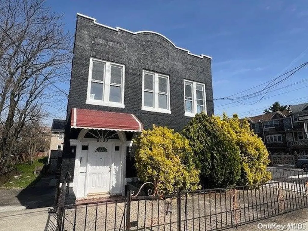 8523 Avenue J Brooklyn NY 11236