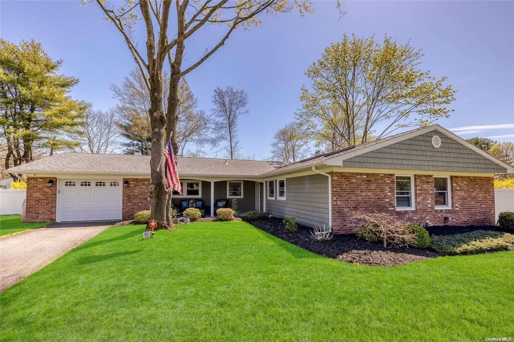 5 Ormont Lane Stony Brook NY 11790