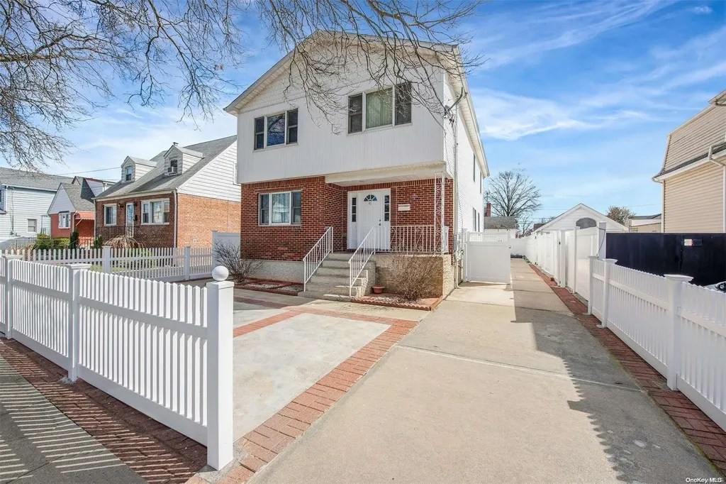 41 Doherty Avenue Elmont NY 11003