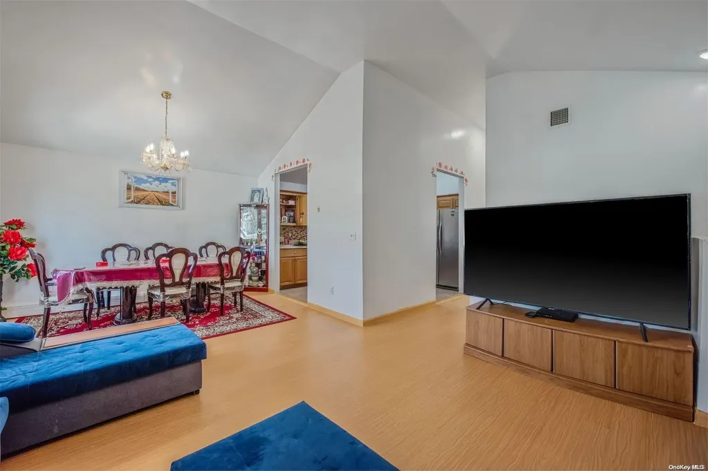 41 Doherty Avenue Elmont NY 11003