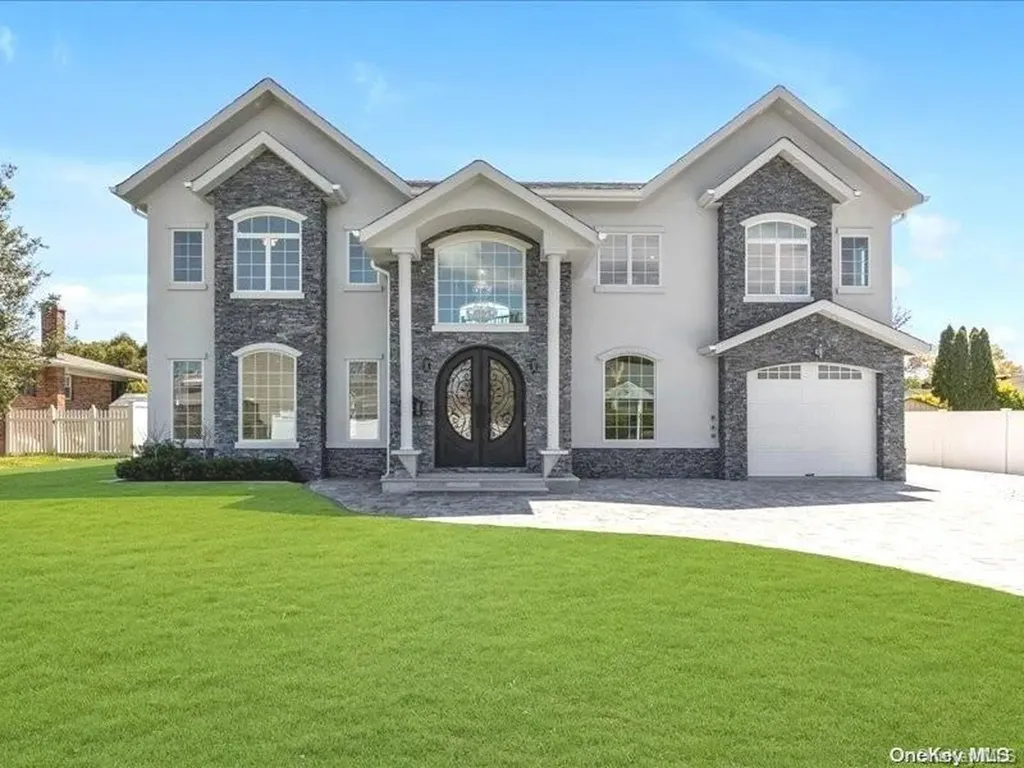 31 Sullivan Drive Jericho NY 11753