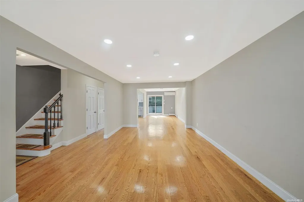 5722 Avenue N Brooklyn NY 11234