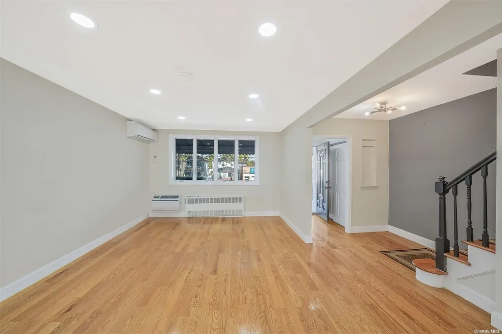 5722 Avenue N Brooklyn NY 11234