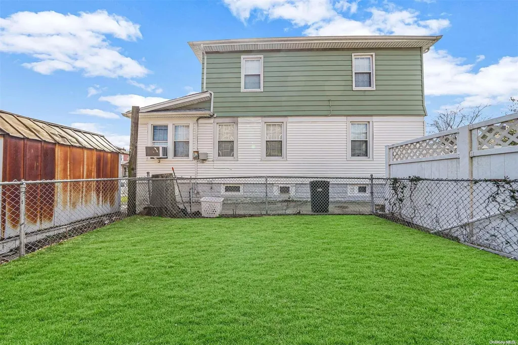 5722 Avenue N Brooklyn NY 11234