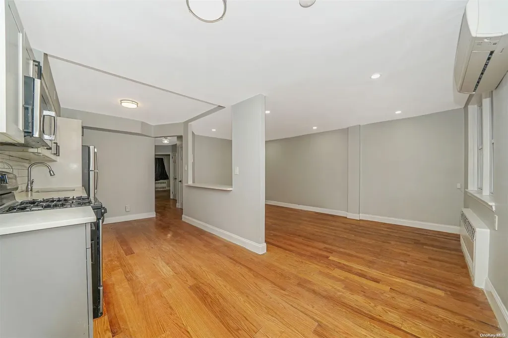 5722 Avenue N Brooklyn NY 11234