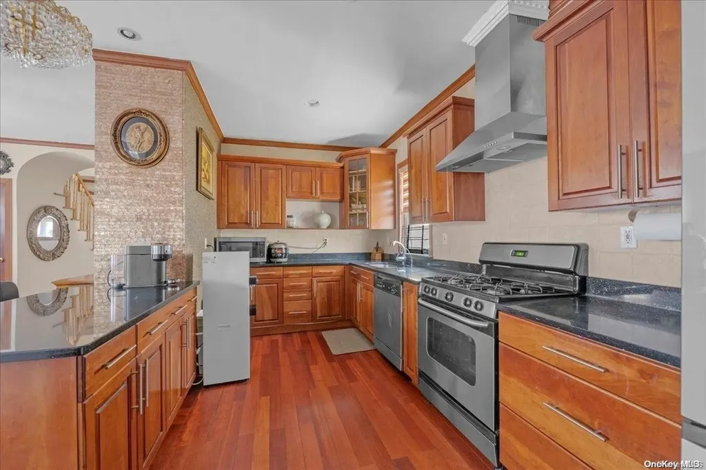 217-02 Corbett Road Bayside NY 11361