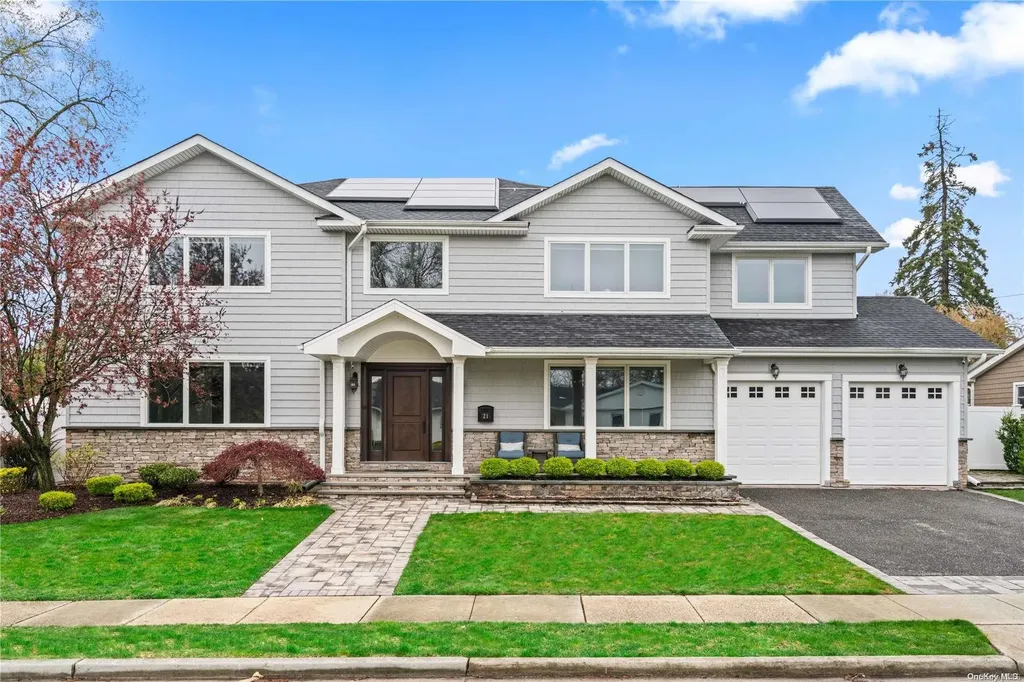 21 Sagamore Way N Jericho NY 11753
