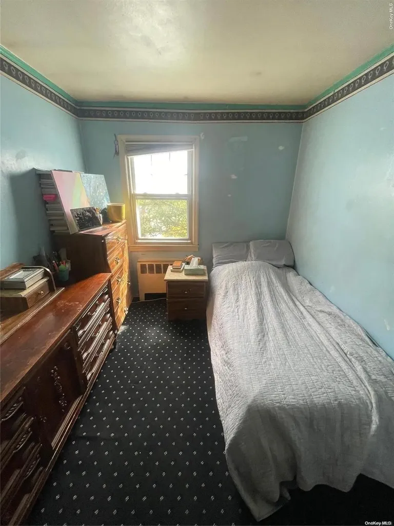 178 Lenox Avenue Uniondale NY 11553