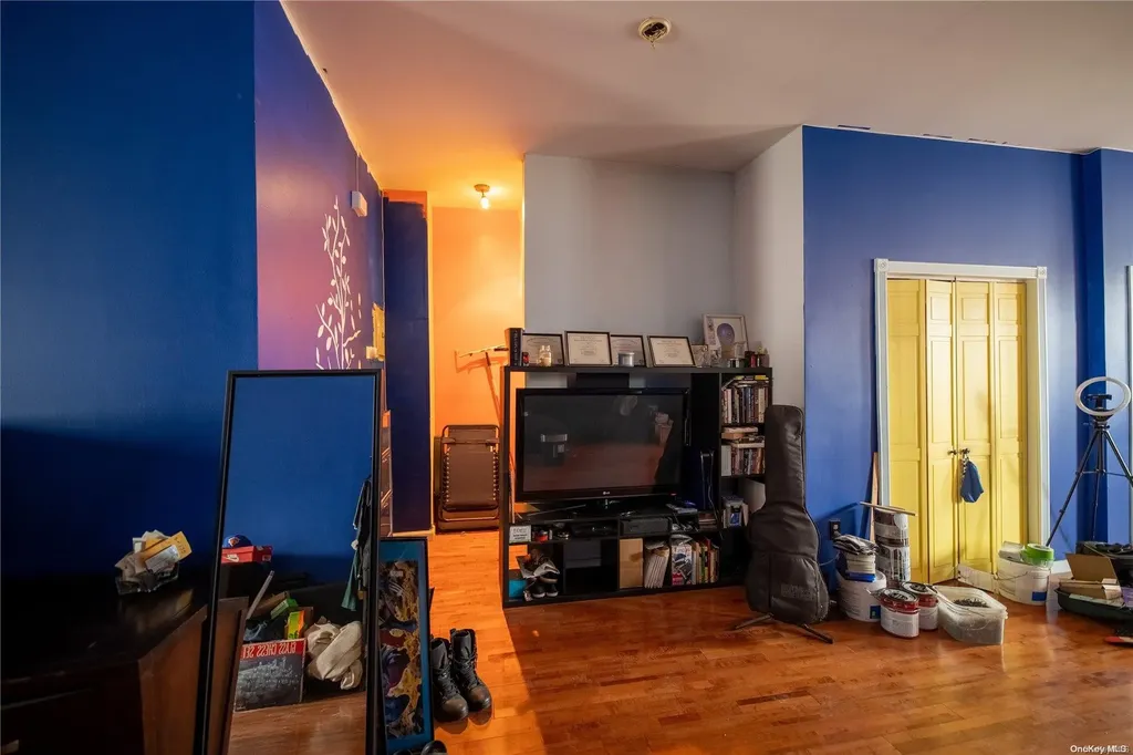 97 Utica Avenue Brooklyn NY 11213