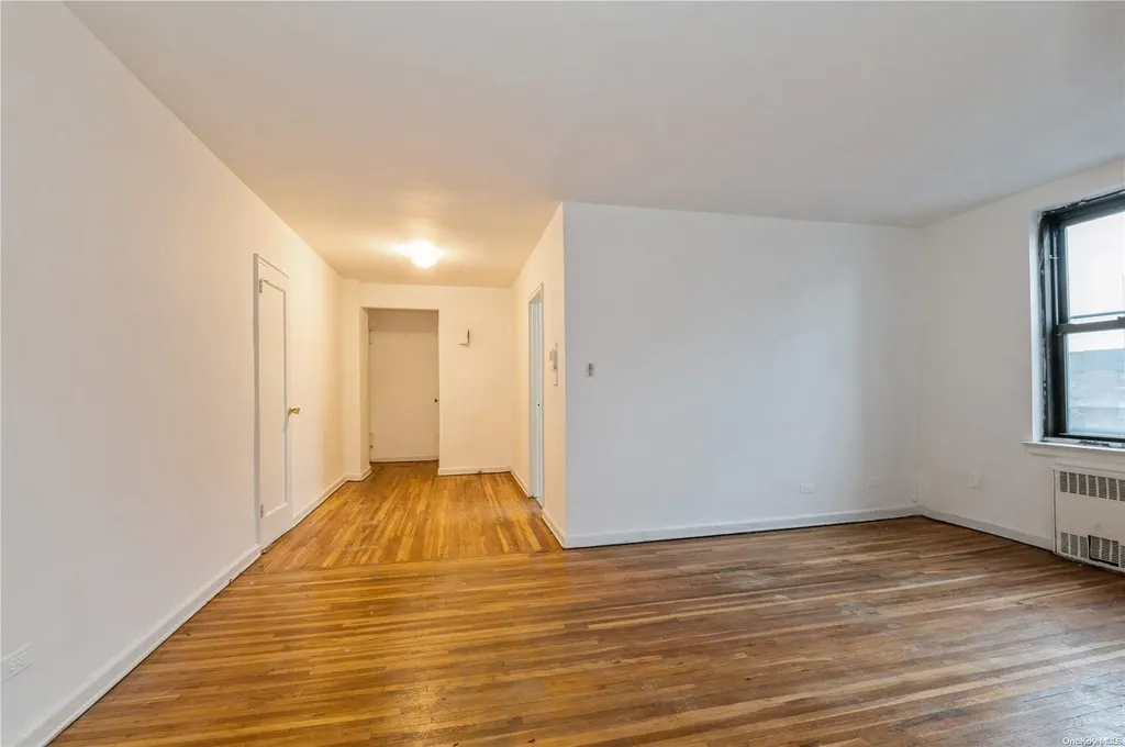 112-50 Northern Boulevard Corona NY 11368