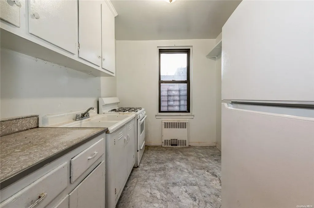 112-50 Northern Boulevard Corona NY 11368