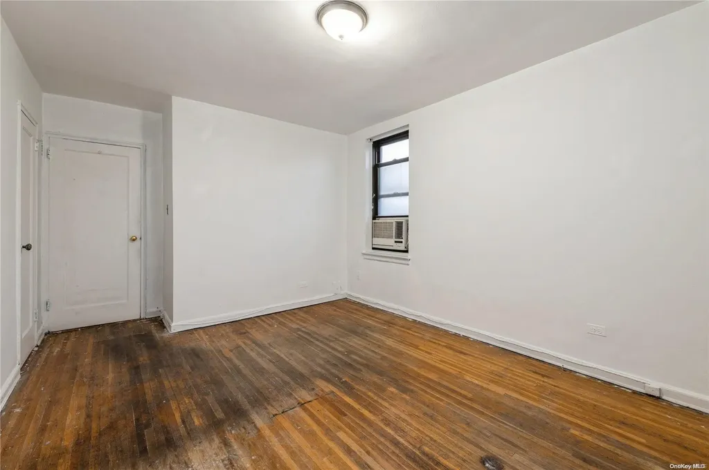 112-50 Northern Boulevard Corona NY 11368