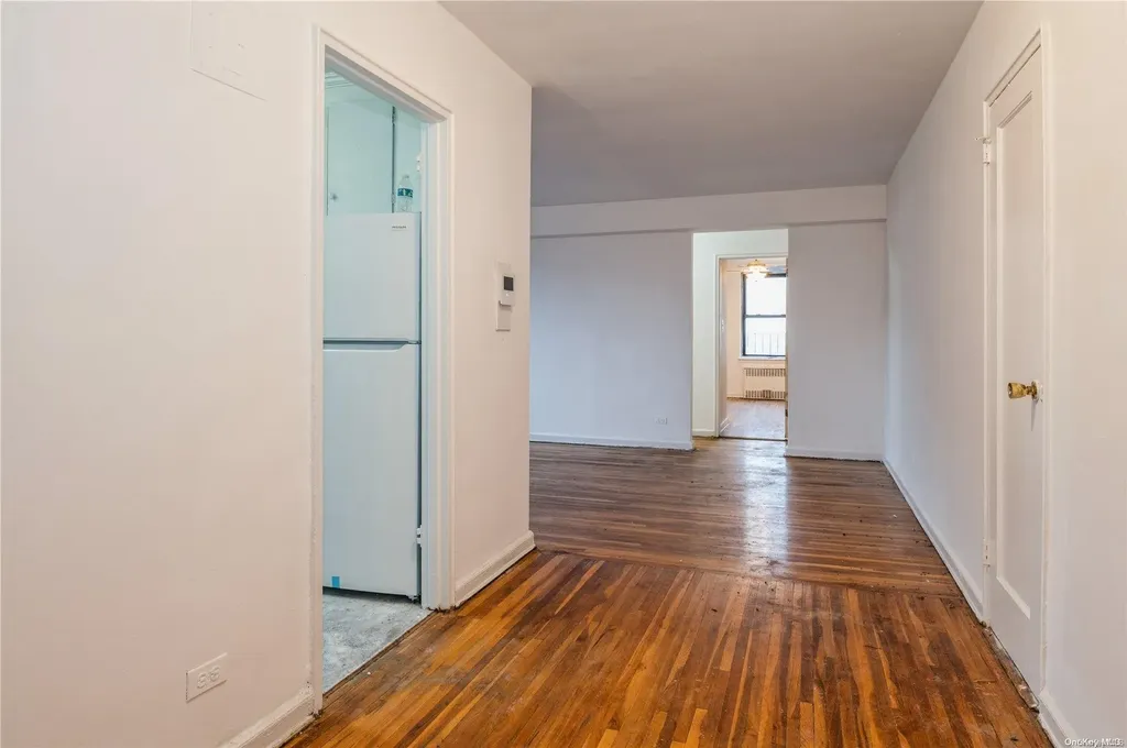 112-50 Northern Boulevard Corona NY 11368
