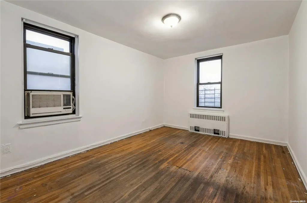 112-50 Northern Boulevard Corona NY 11368