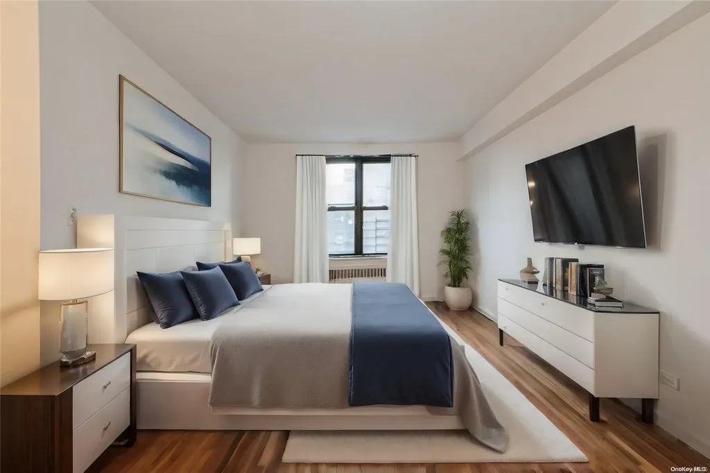 112-50 Northern Boulevard Corona NY 11368