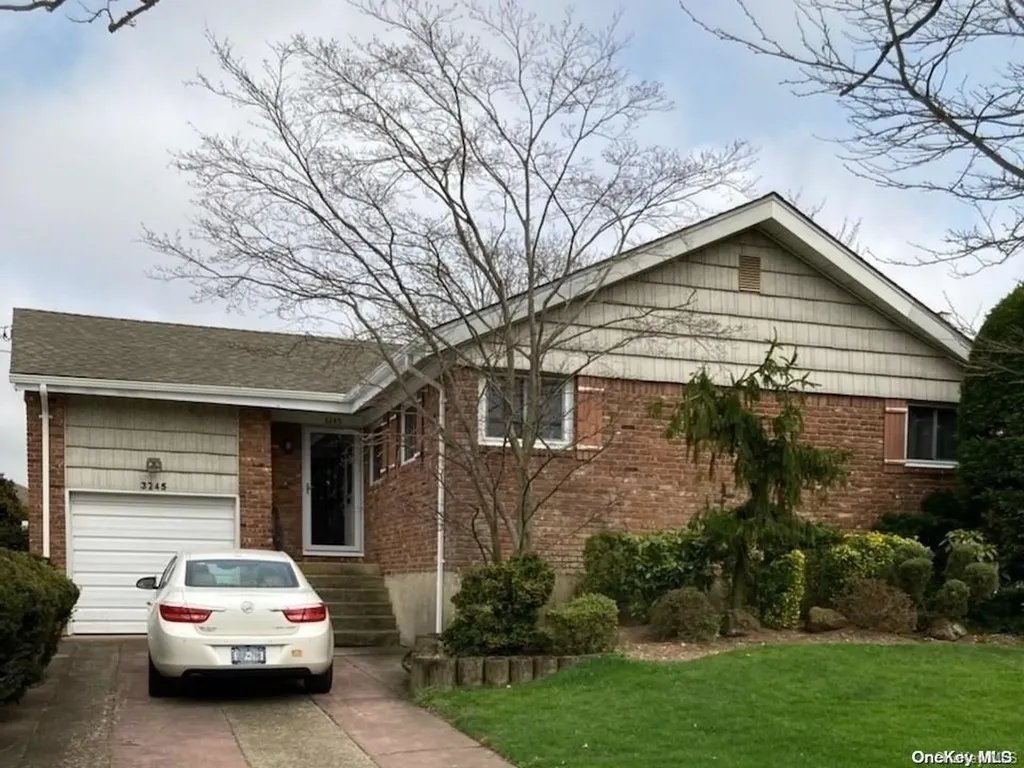 3245 Milburn Avenue Baldwin NY 11510