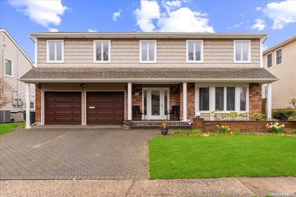 336 Harbor Drive Lido Beach NY 11561