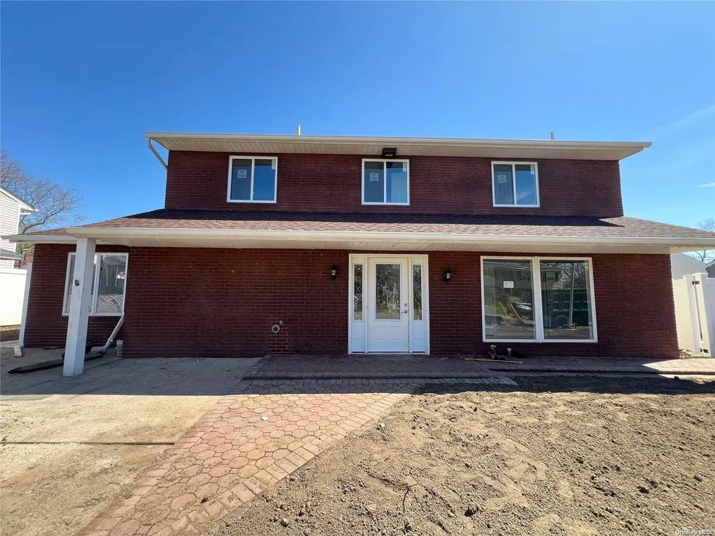 7 Root Avenue Central Islip NY 11722