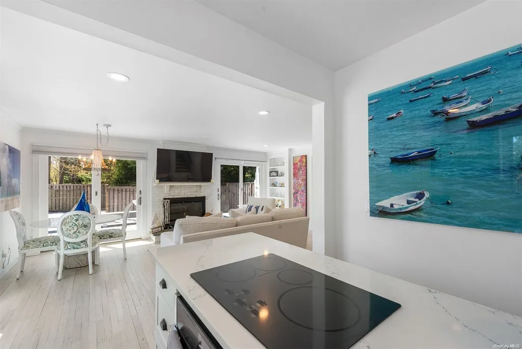 128 Harbor Boulevard East Hampton NY 11937