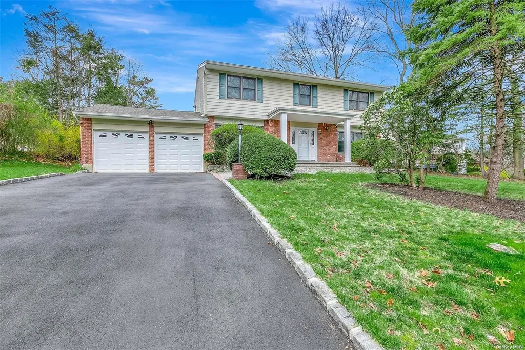 16 Peppermill Court Commack NY 11725