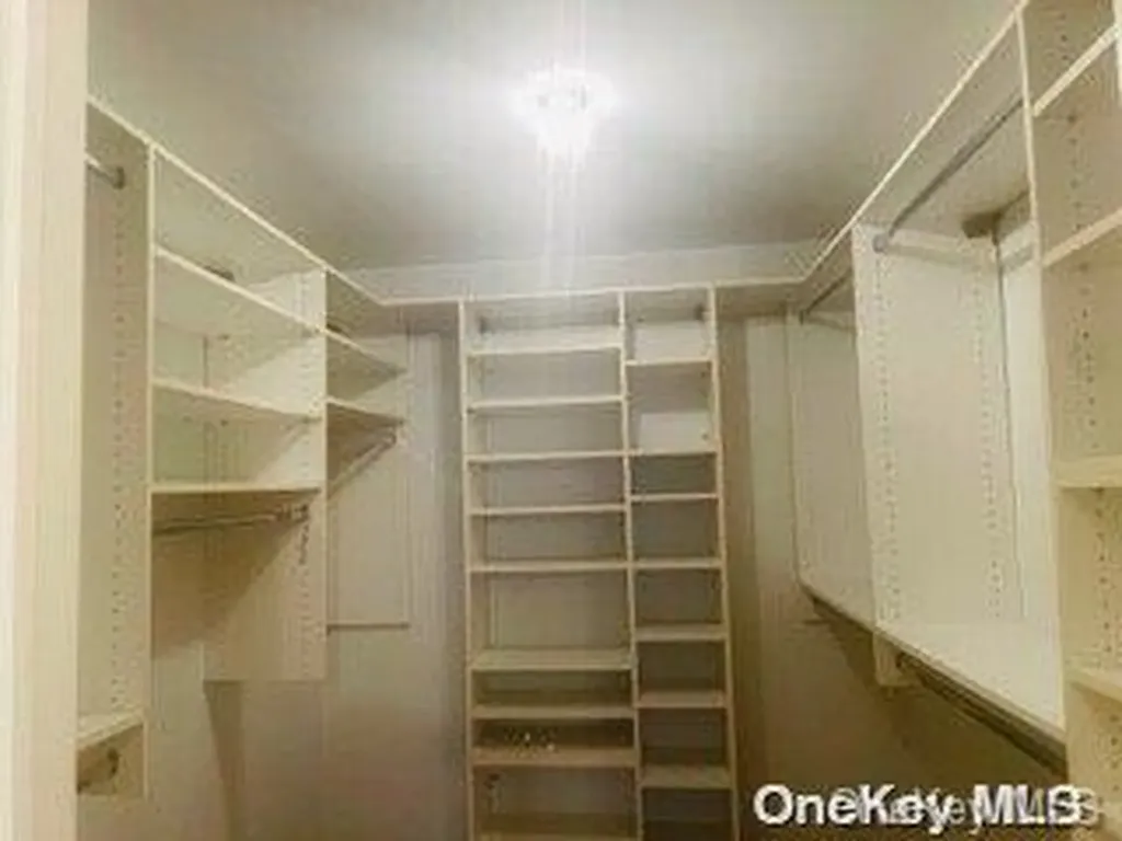58 Wilson Avenue Deer Park NY 11729