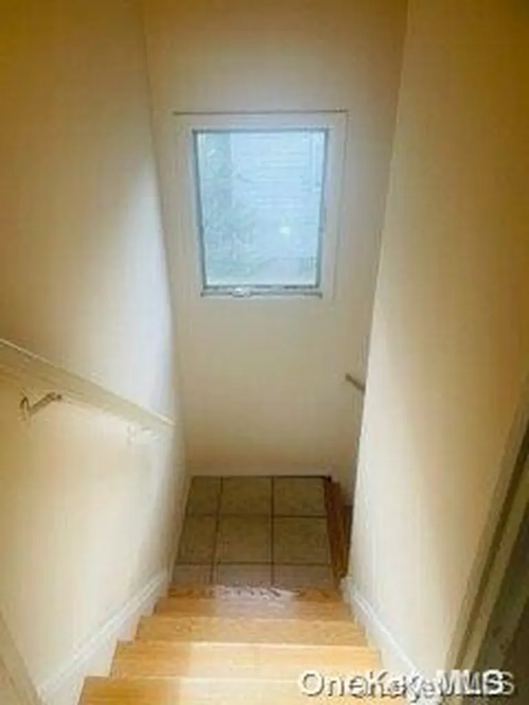 58 Wilson Avenue Deer Park NY 11729