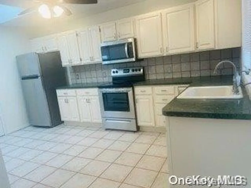 58 Wilson Avenue Deer Park NY 11729