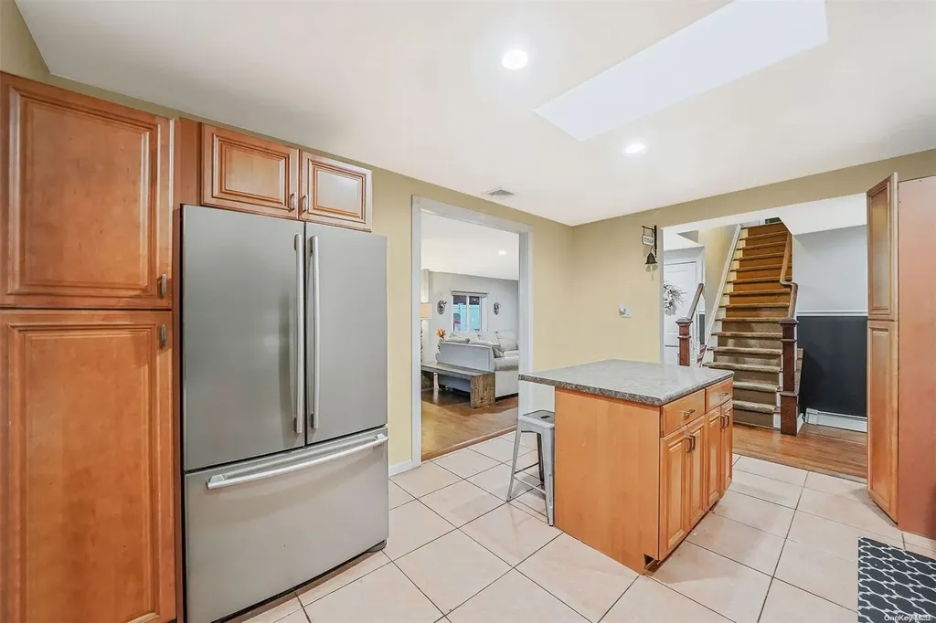 2 Bicycle Court Selden NY 11784
