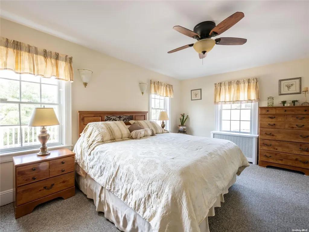 220 Thompson Shore Road Manhasset NY 11030