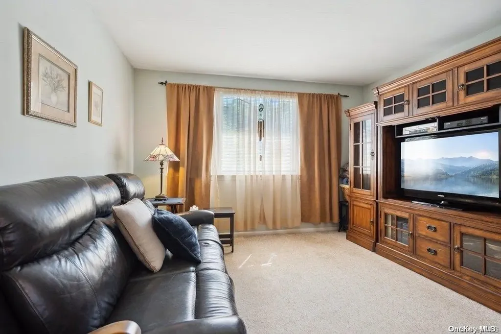 245 Denton Avenue Lynbrook NY 11563