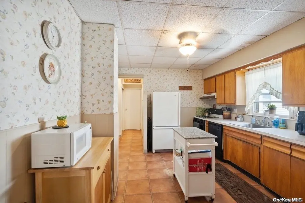 245 Denton Avenue Lynbrook NY 11563