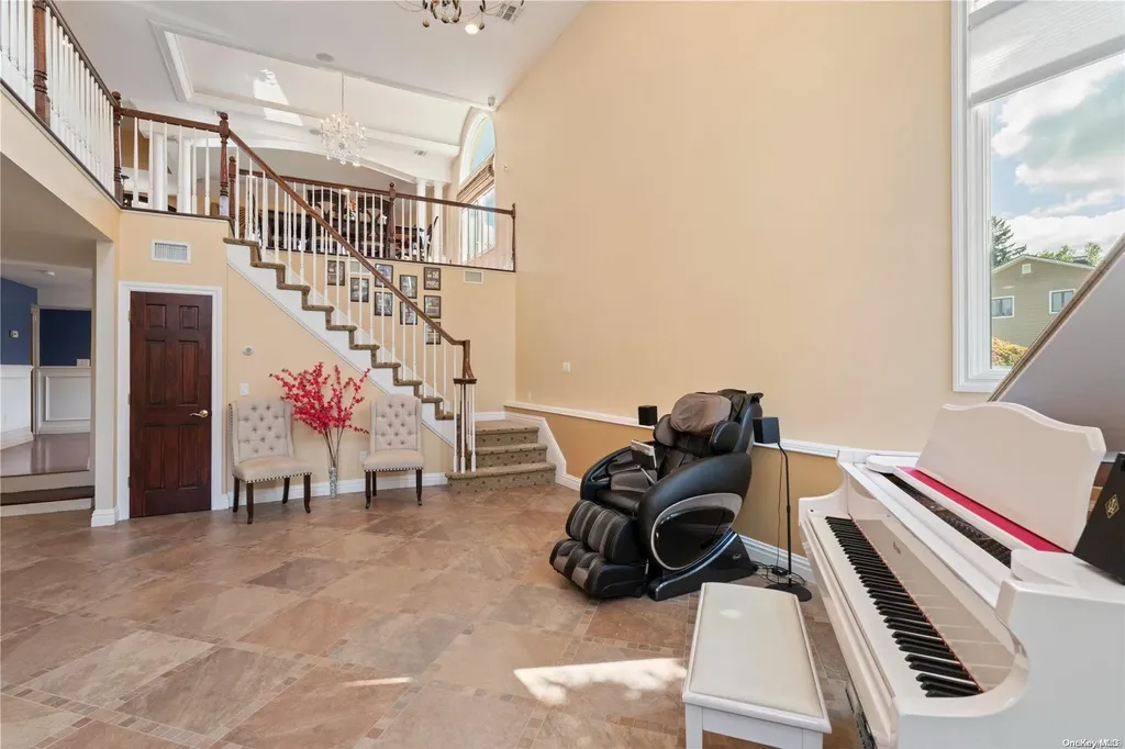 1 Onondaga Place Jericho NY 11753