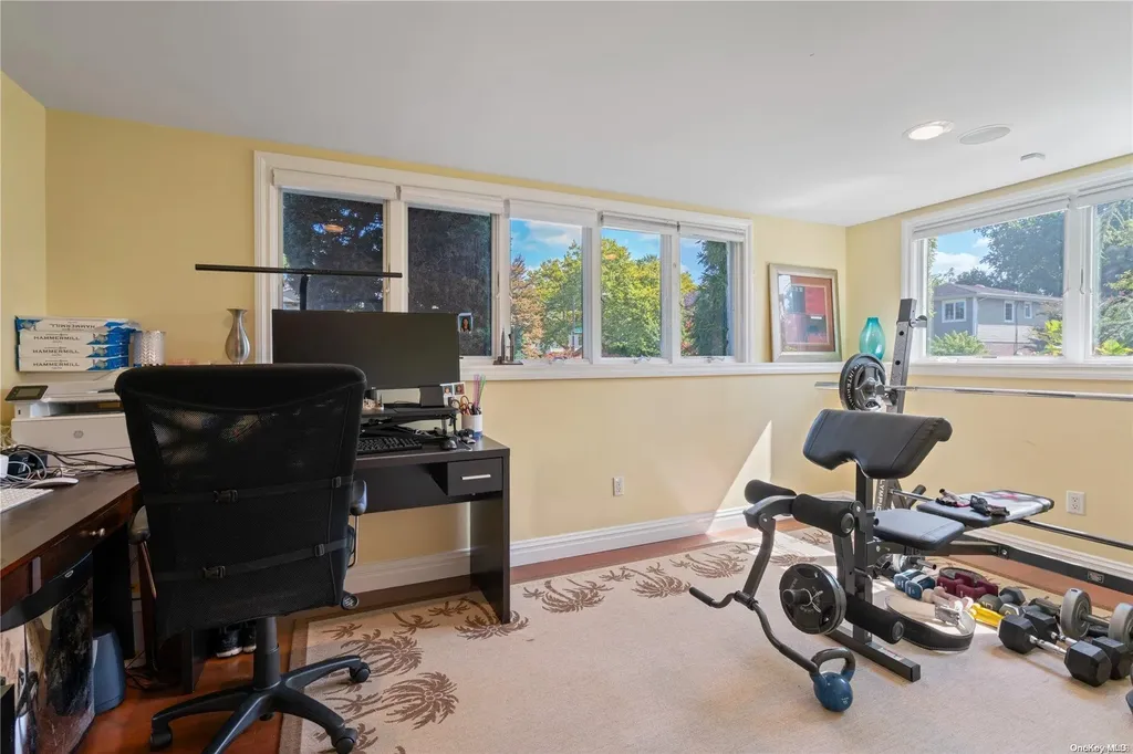 1 Onondaga Place Jericho NY 11753