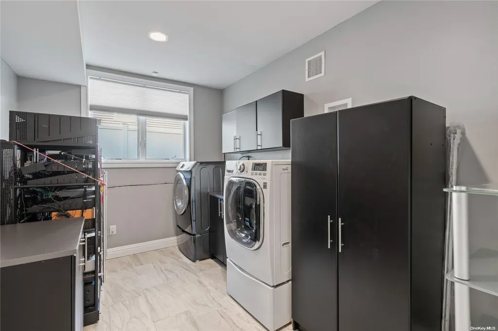 1 Onondaga Place Jericho NY 11753