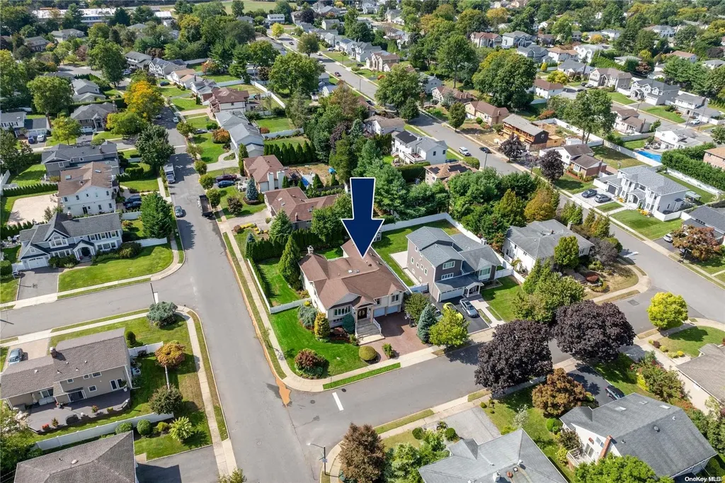 1 Onondaga Place Jericho NY 11753