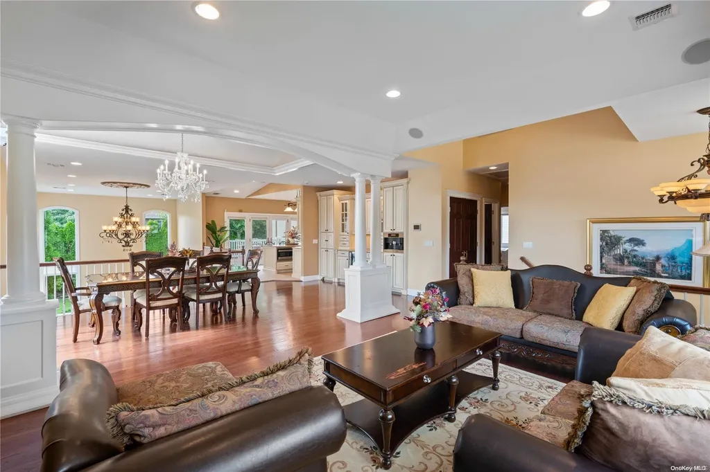 1 Onondaga Place Jericho NY 11753