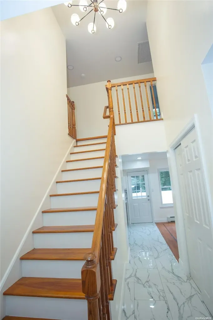 2 Nagle Lane Central Islip NY 11722