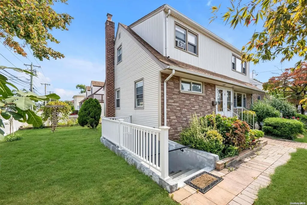 6 Dale Avenue Hempstead NY 11550