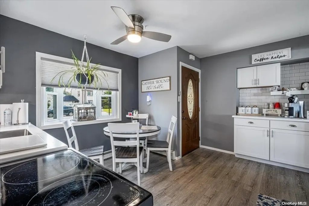 32 Russet Lane Wantagh NY 11793